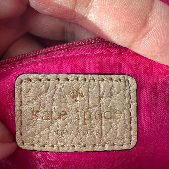 Kate Spade Pebbled Leather Crossbody Bag Neutral Beige w Pink Lining - Picture 7 of 15